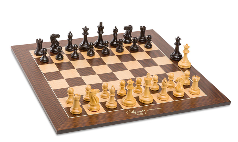 10724-10725-Judit-Polgar-Deluxe-Chess-Board-Pieces Schachset Polgar DeLuxe