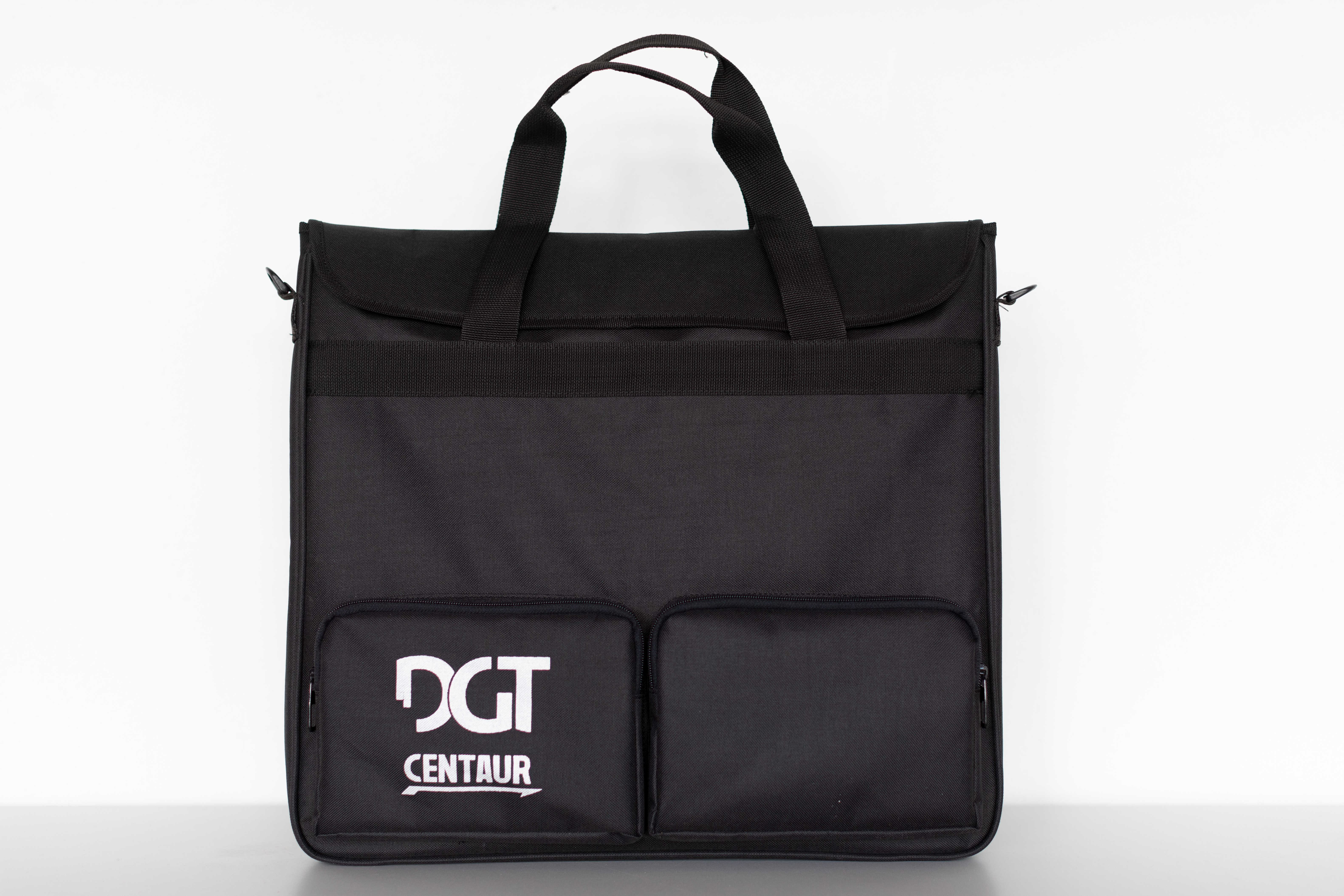 DGT-Centaur-travel-bag-front-16Jwxts7blZRUg